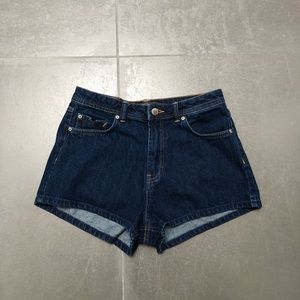 Zara shorts size 4